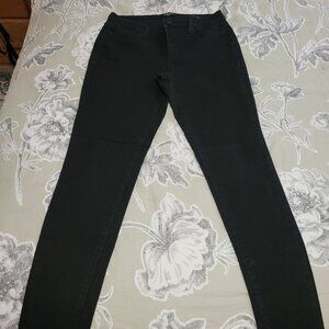 Nine West Black 5-Pocket Skinny Jeans Size 6
